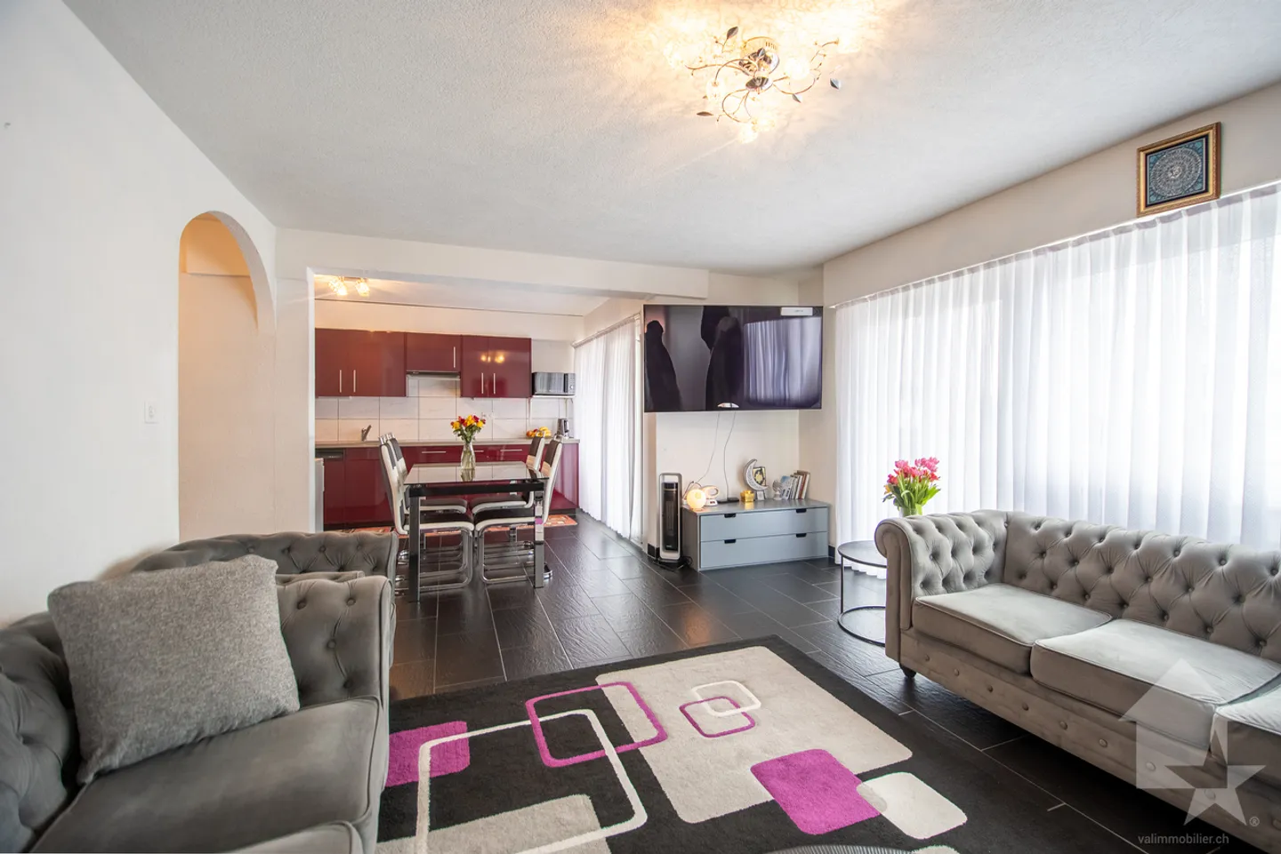 Large 4.5-room apartment in Martigny - Photo 3 of 10