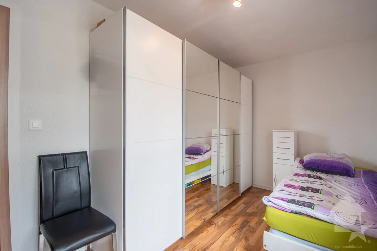 Large 4.5-room apartment in Martigny - Photo 8 of 10