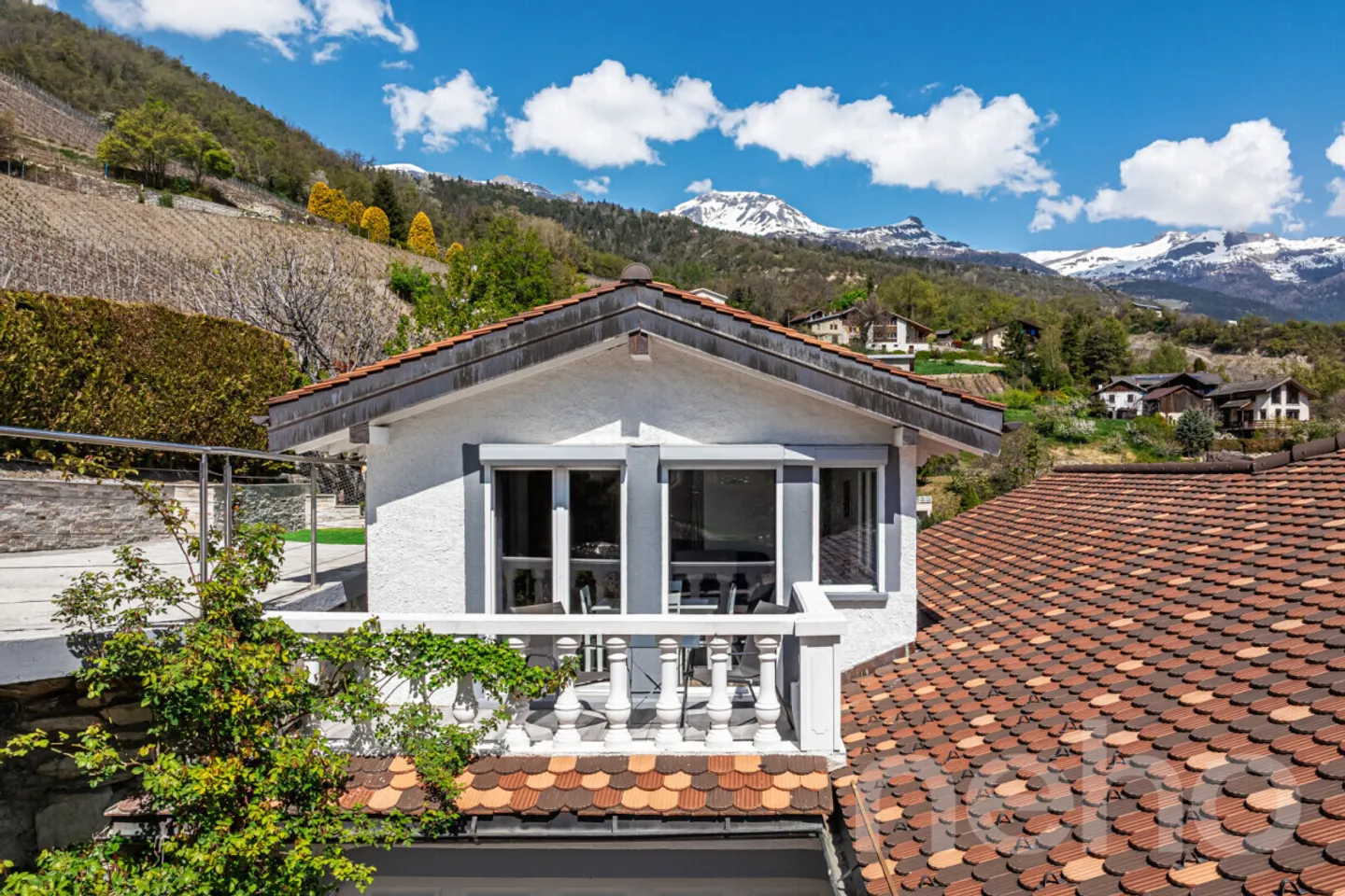 Villa architecturale avec vue panoramique - Photo 5 sur 12