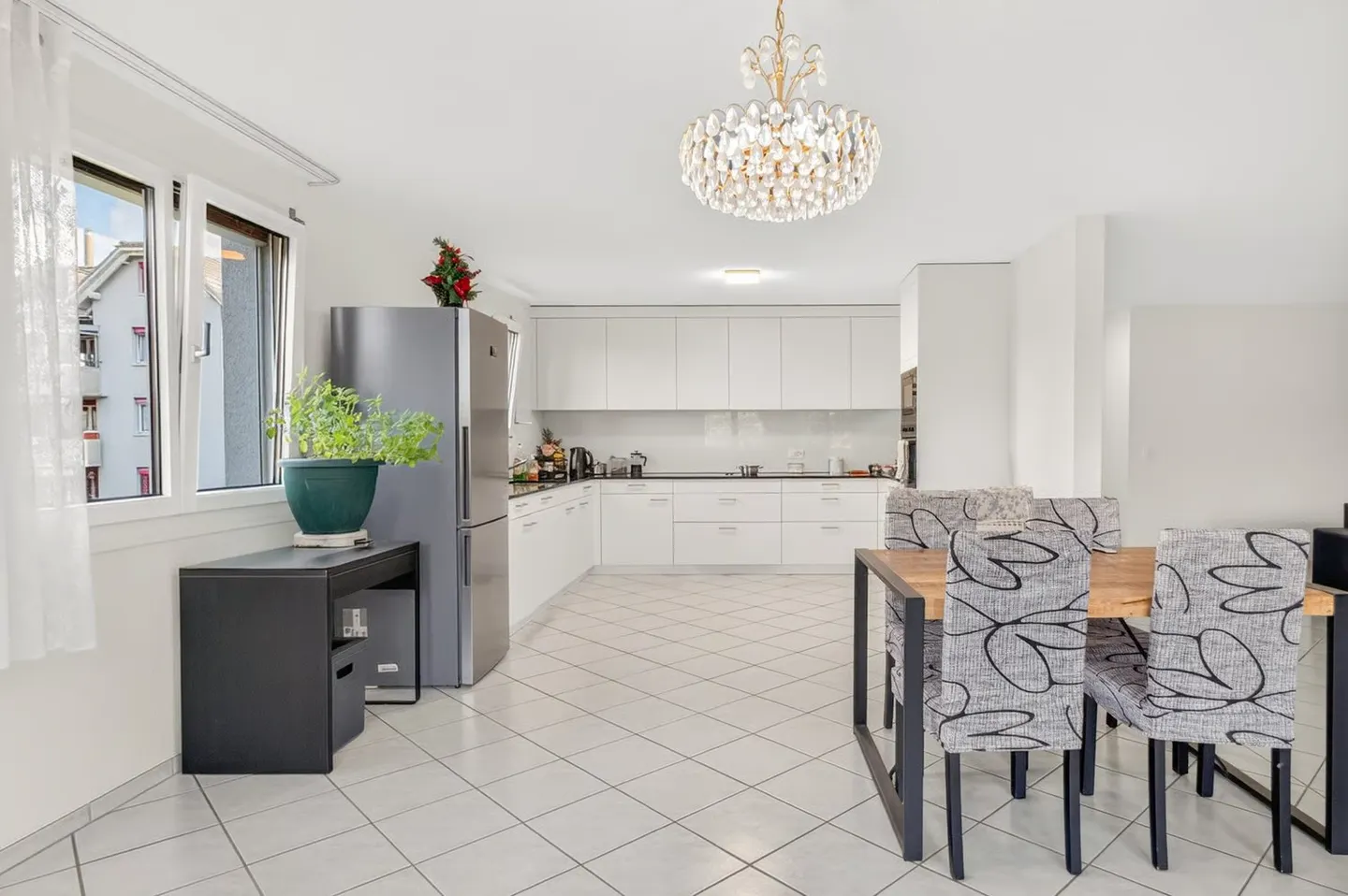 Geräumige Wohnung mit Grünblick - Foto 4 von 10