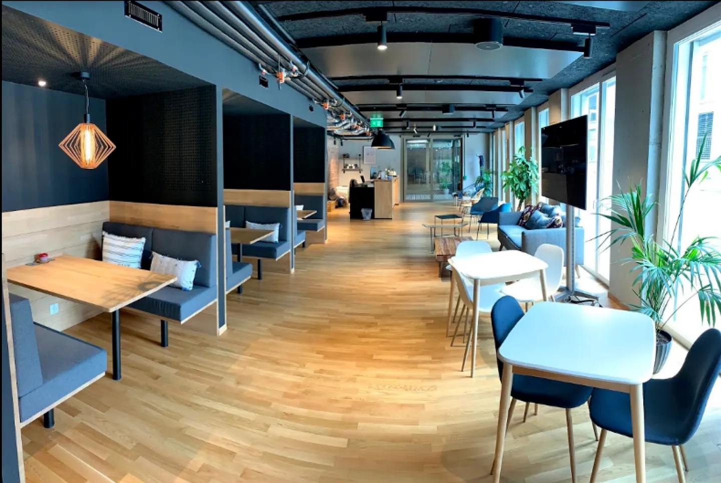 Office space for rent - Photo 6 of 7