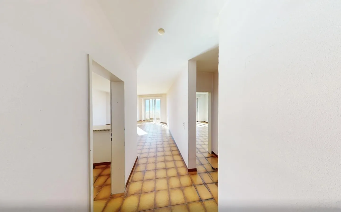 4.5 Room Apartment in Dream Location - Photo 12 of 21