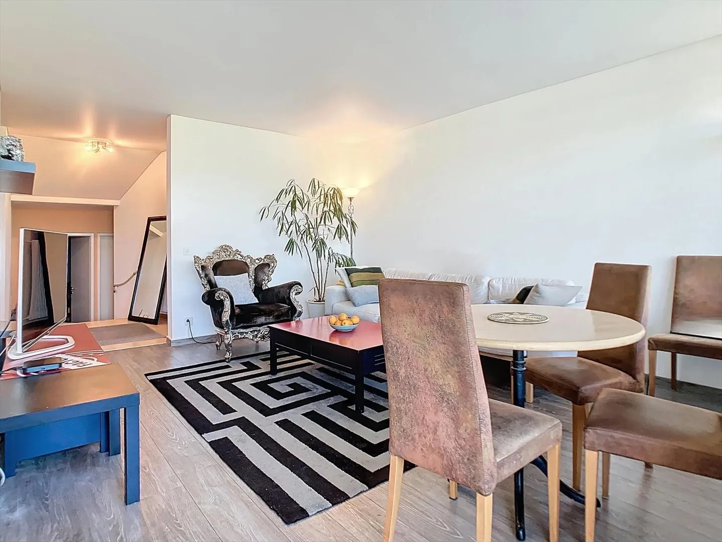 Wohnung mieten - Foto 2 von 12