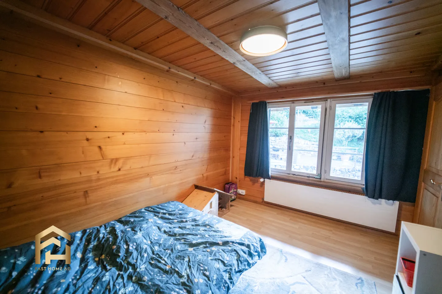 Ampio appartamento duplex di 5,5 locali a pochi passi dal lago di Thun - Foto 9 di 13
