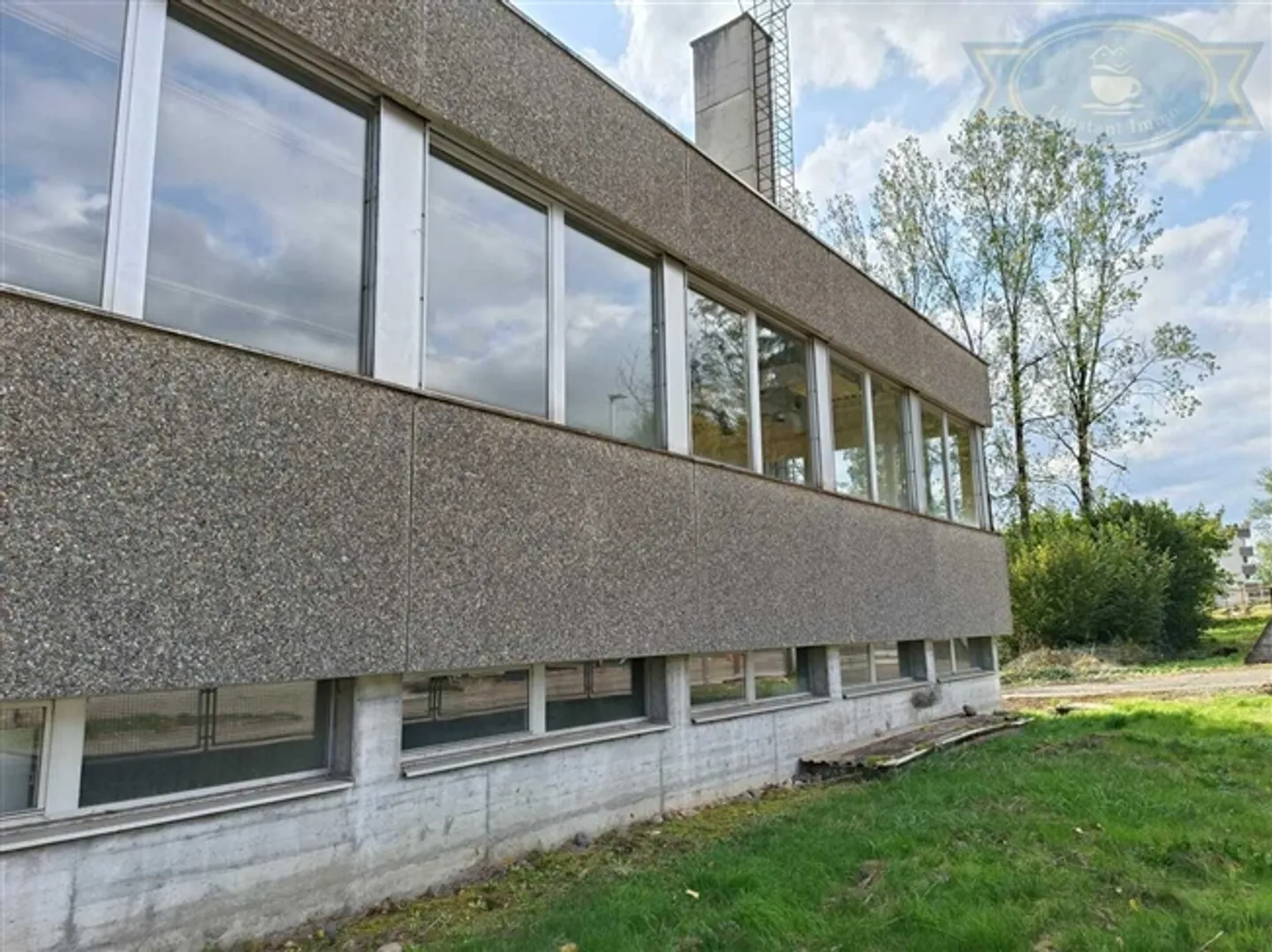 Ancienne usine désaffectée à rénover - Photo 4 sur 15