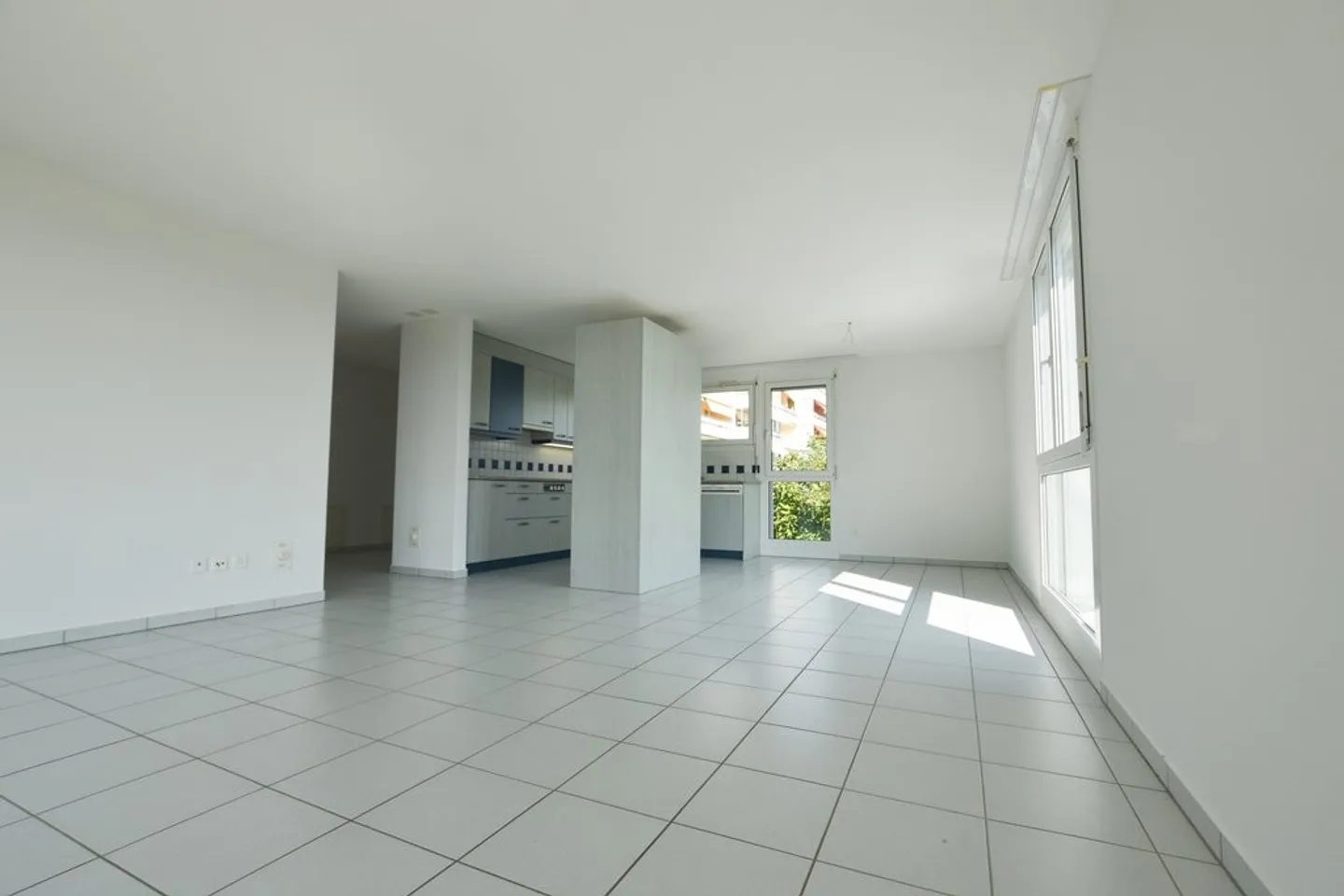 Appartamento in affitto - Foto 2 di 9