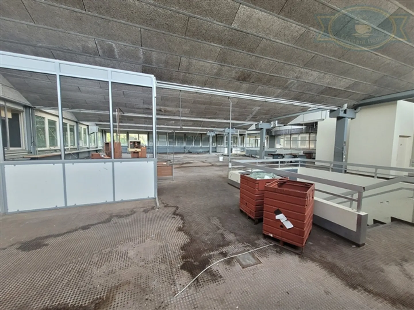 Ancienne usine désaffectée à rénover - Photo 15 sur 15