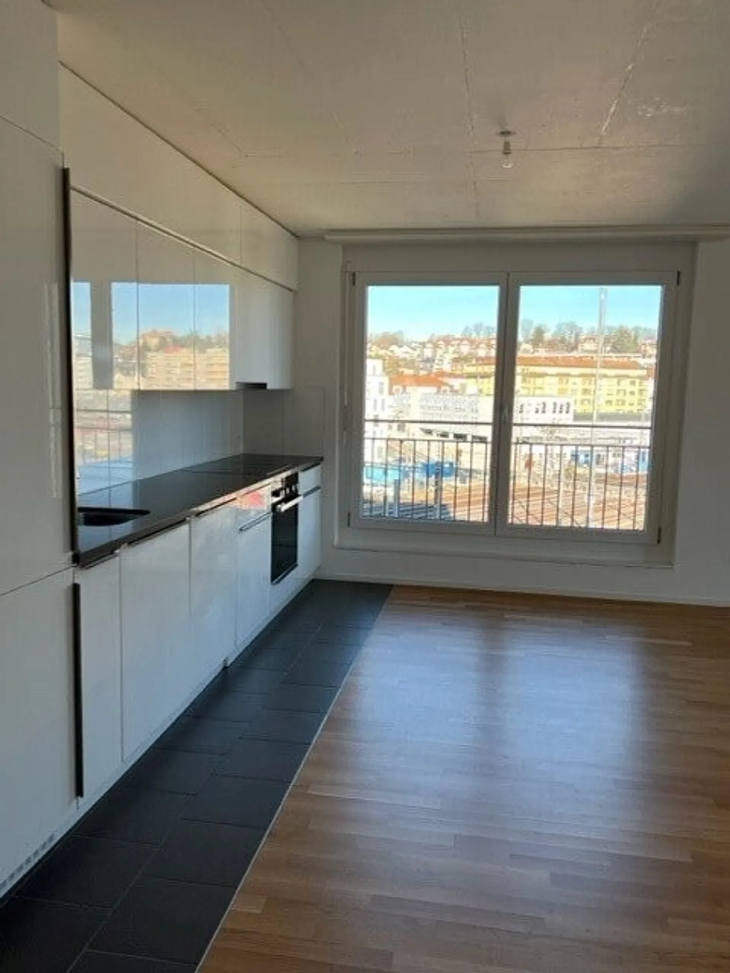 Appartement moderne à Fribourg - Photo 5 sur 9