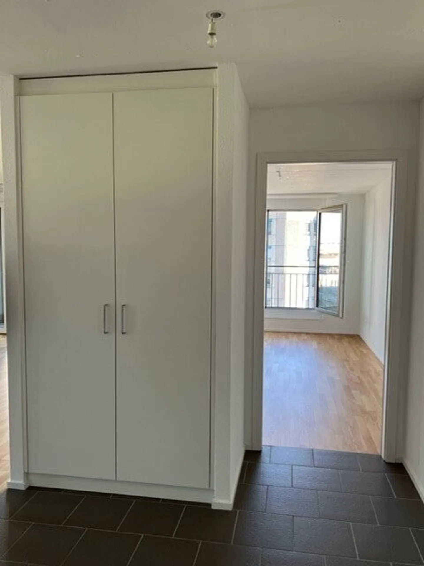 Appartement moderne à Fribourg - Photo 2 sur 9