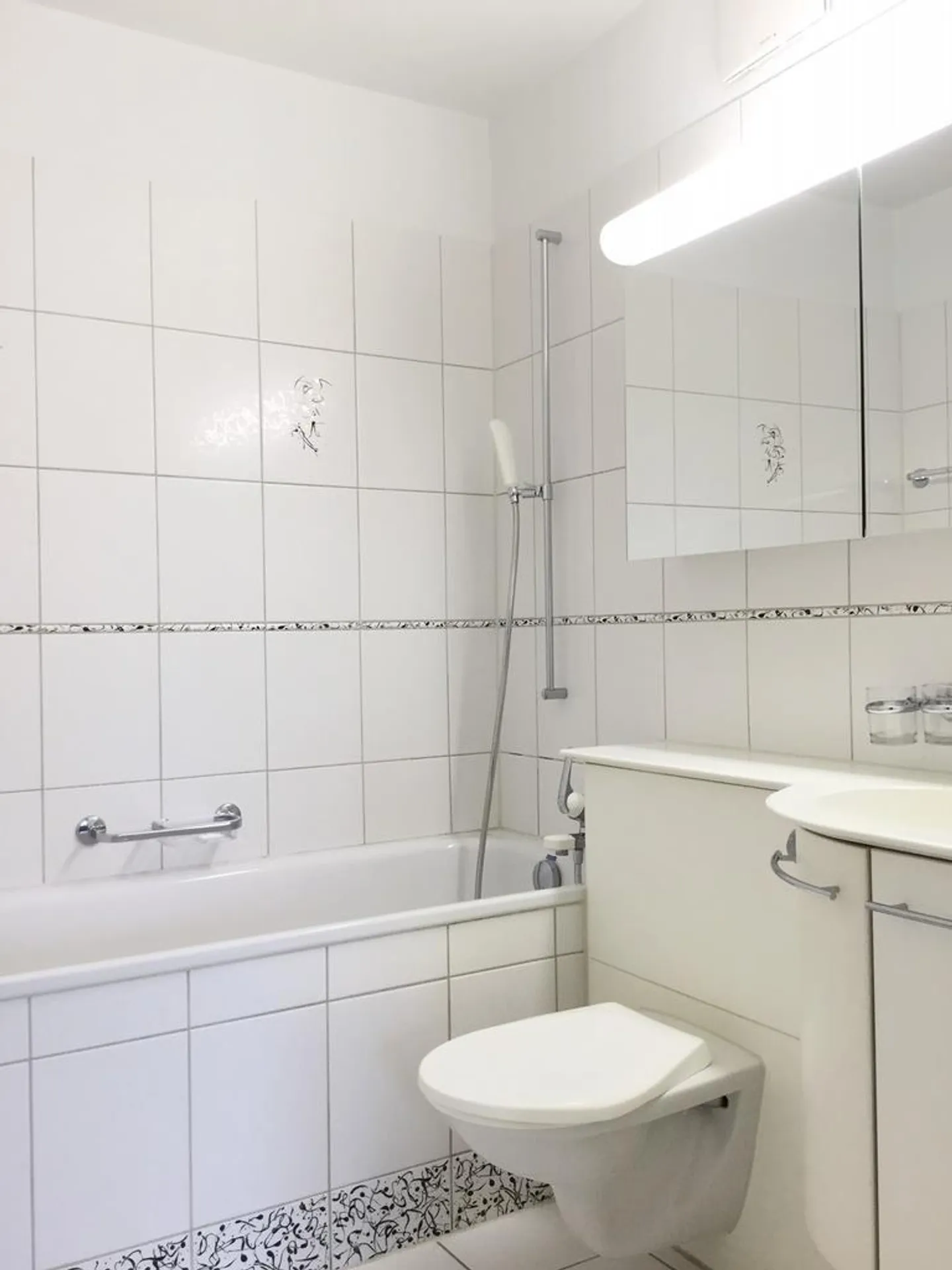 Grosszügige Wohnung mit Balkon - Foto 7 von 8