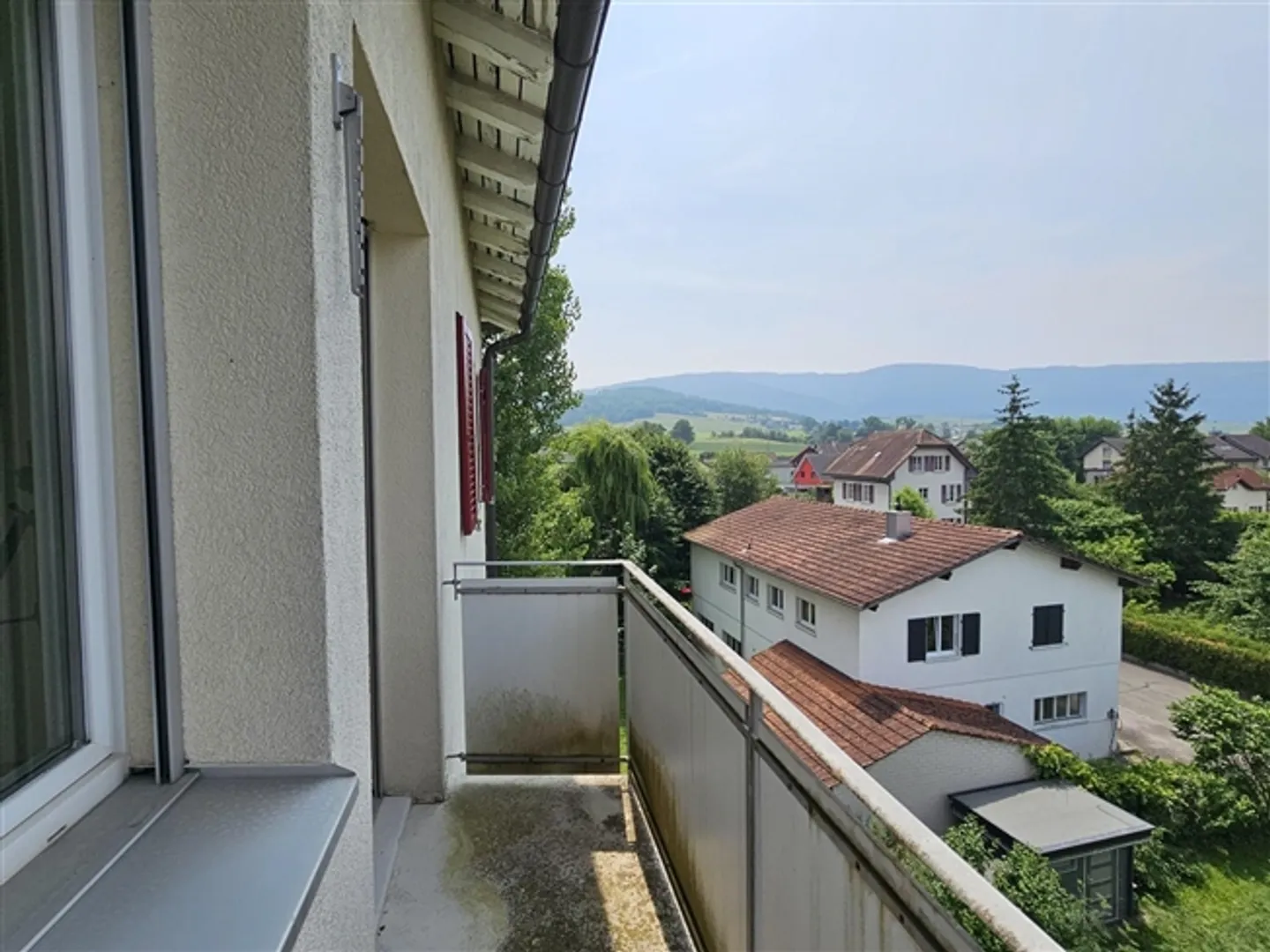 Stupendo appartamento luminoso di 3 stanze con vista libera in un quartiere ricercato - Foto 8 di 9