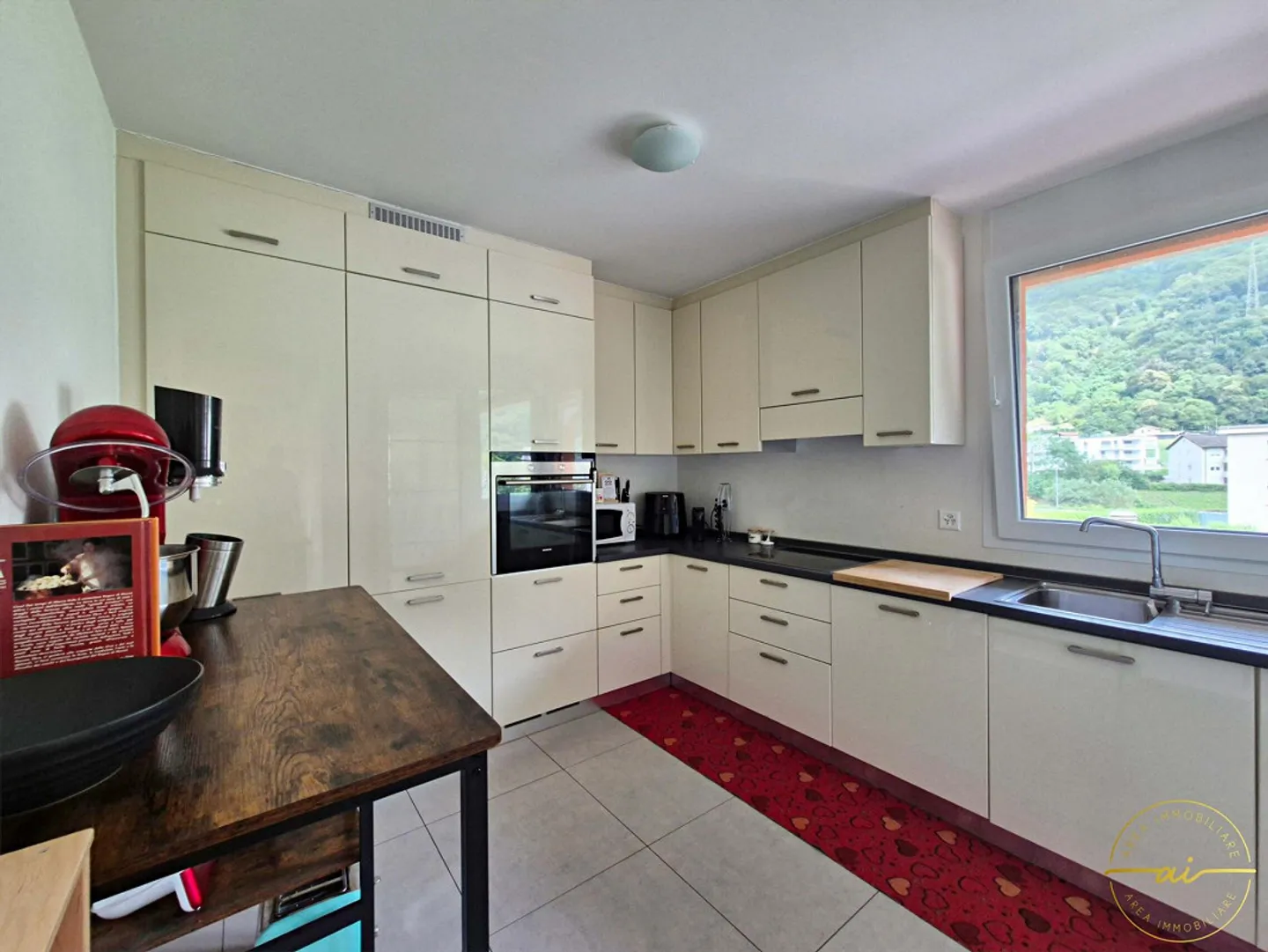 Modernes Apartment mit Terrassen - Foto 7 von 13