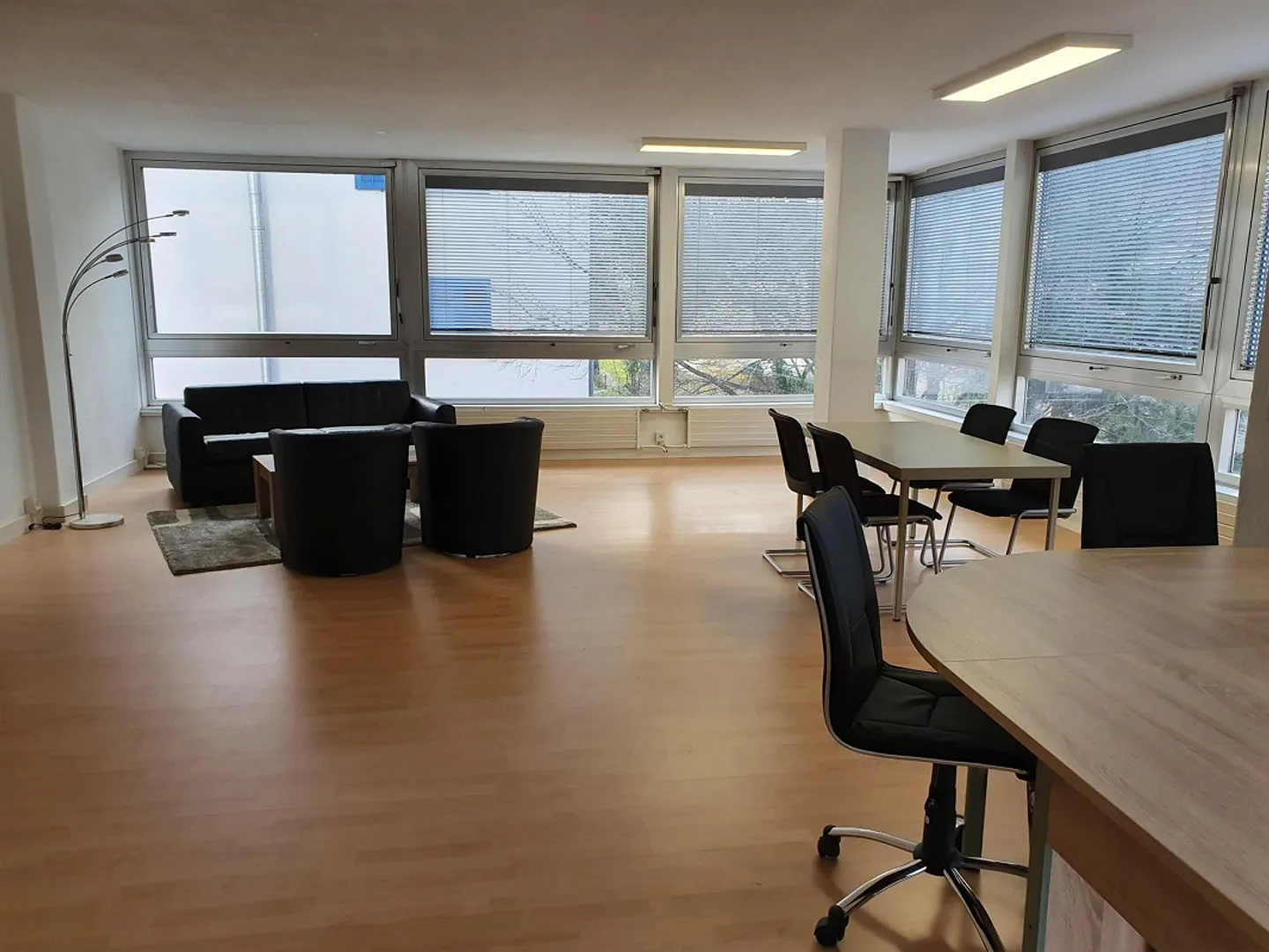 Ufficio o studio luminoso vicino a Heuried - Foto 1 di 2