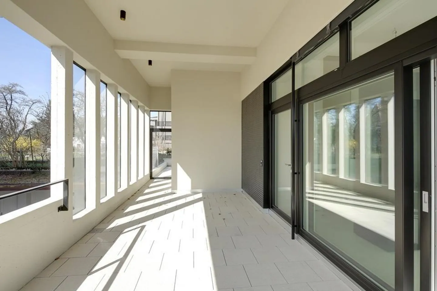 Luminoso appartamento duplex di 3,5 locali con ingresso privato - Foto 8 di 8