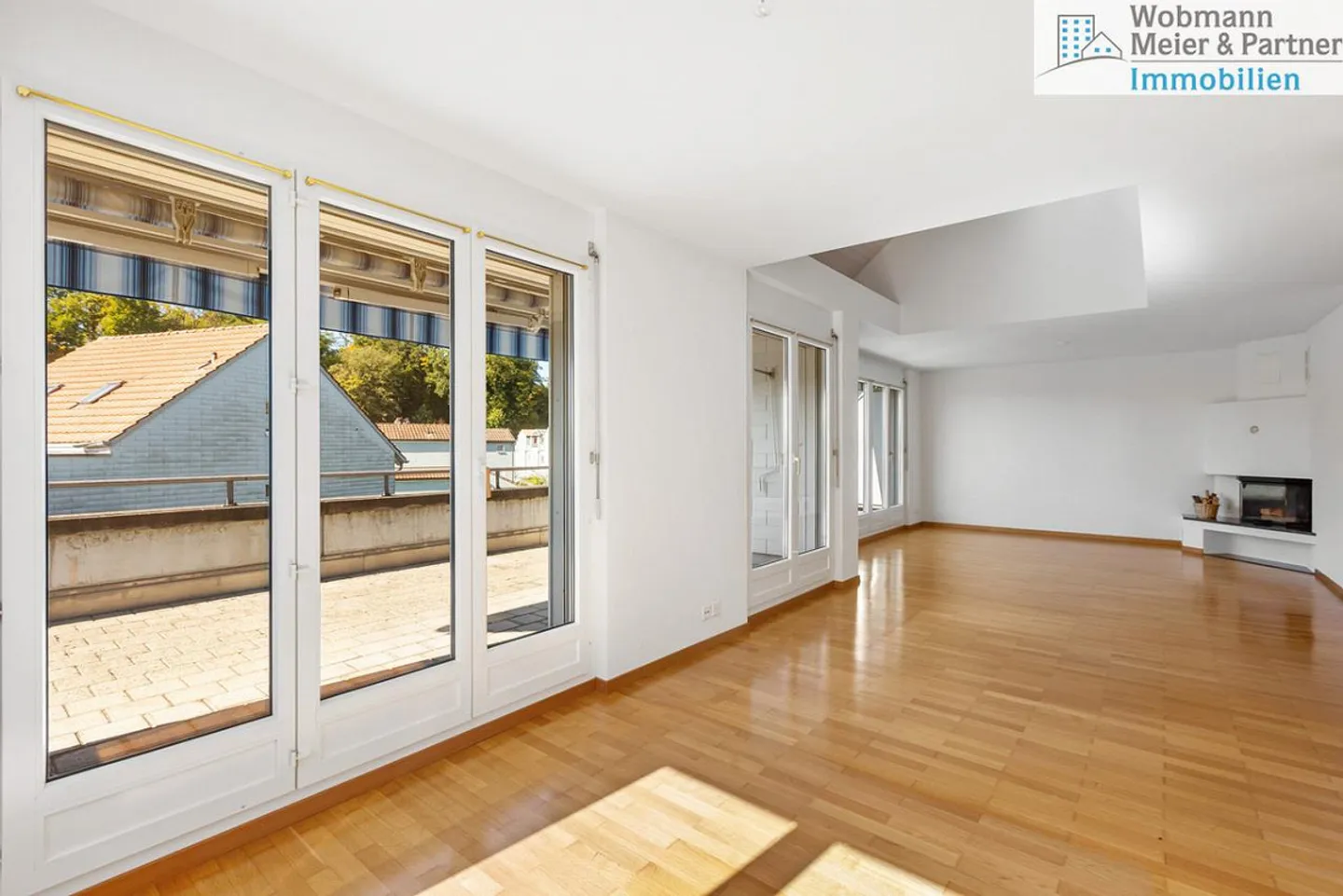 Well-maintained penthouse duplex with two beautiful terraces - Photo 4 of 8
