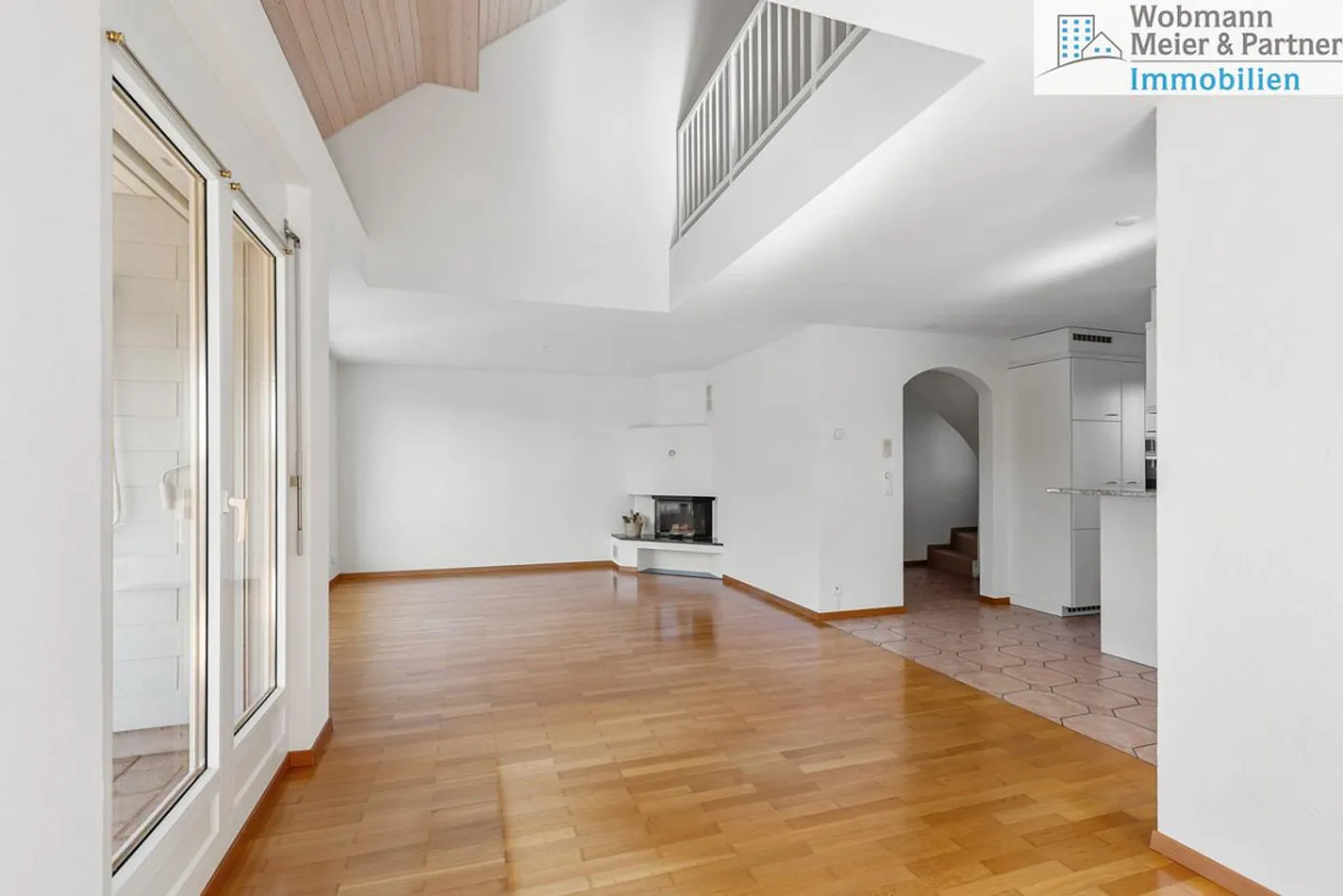 Well-maintained penthouse duplex with two beautiful terraces - Photo 6 of 8