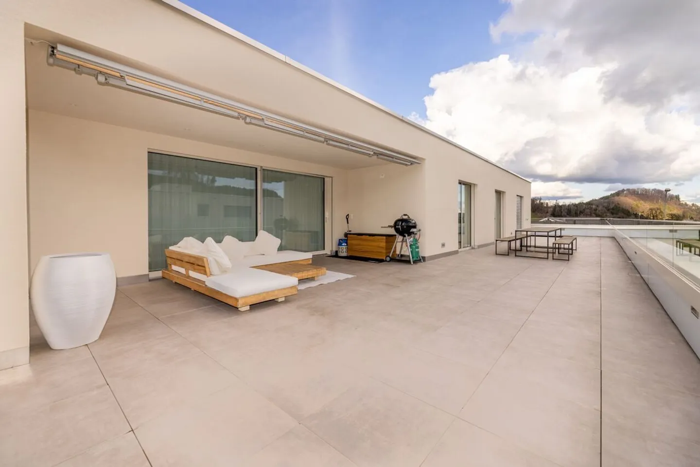 Appartement penthouse exclusif avec terrasse de 150 m² - Photo 2 sur 14
