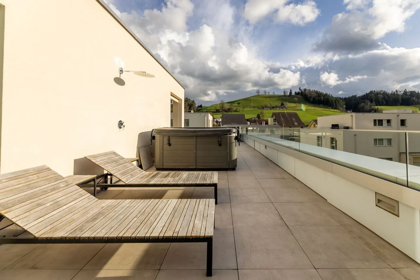 Appartement penthouse exclusif avec terrasse de 150 m² - Photo 3 sur 14