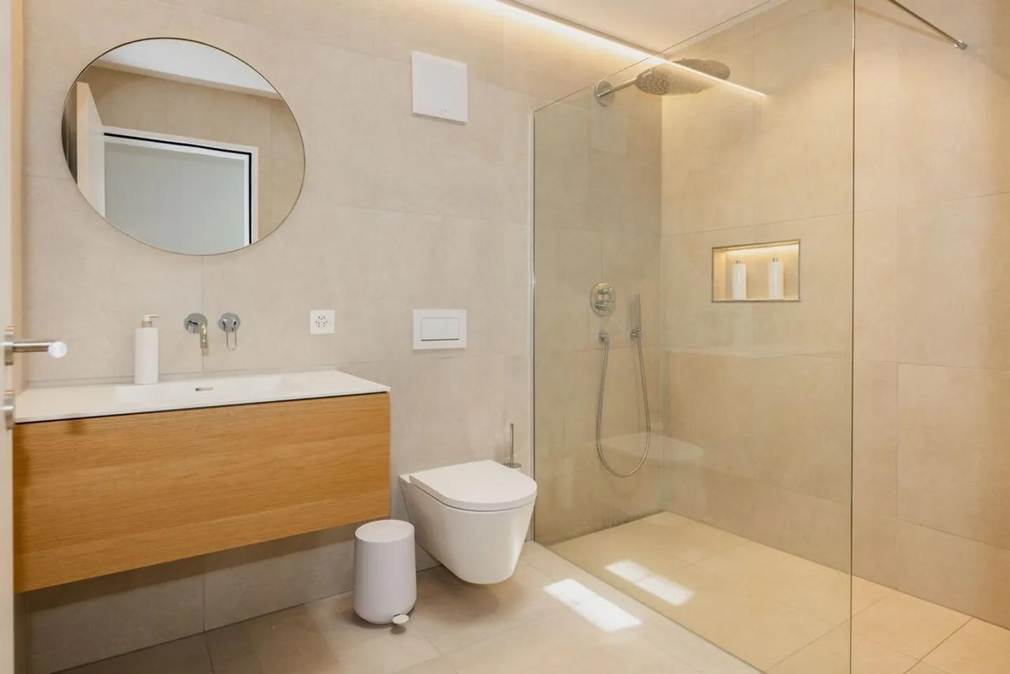 Appartement penthouse exclusif avec terrasse de 150 m² - Photo 13 sur 14