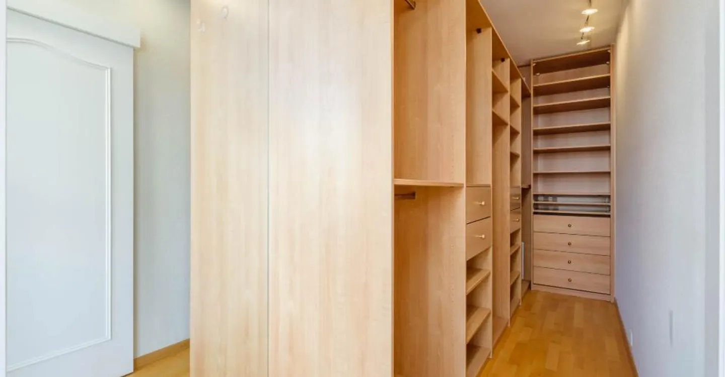 Spacious 6.5-room apartment / Right Bank - Photo 9 of 10