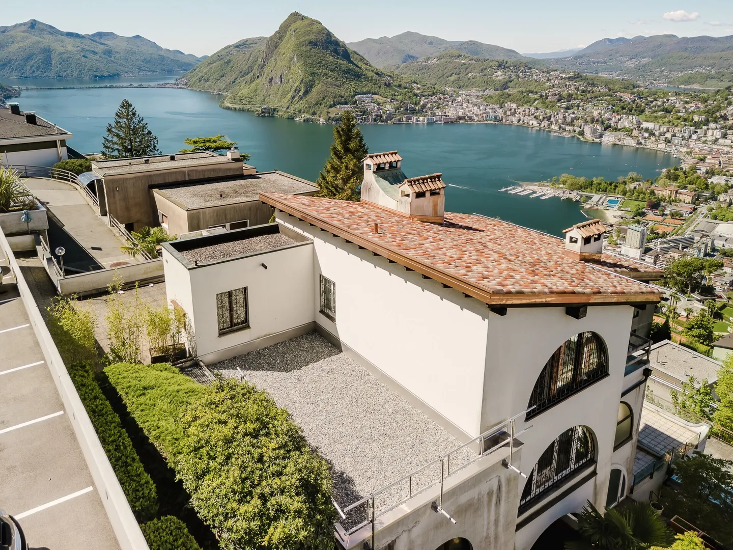 Wonderful apartment above Lake Lugano - Photo 2 of 26