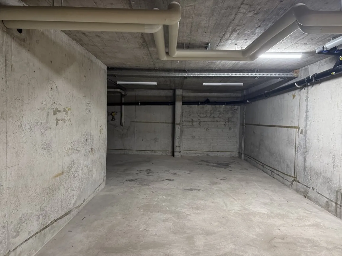 Salle de stockage sur Holderstrasse - près de Wiesenplatz à Bâle - Photo 3 sur 6