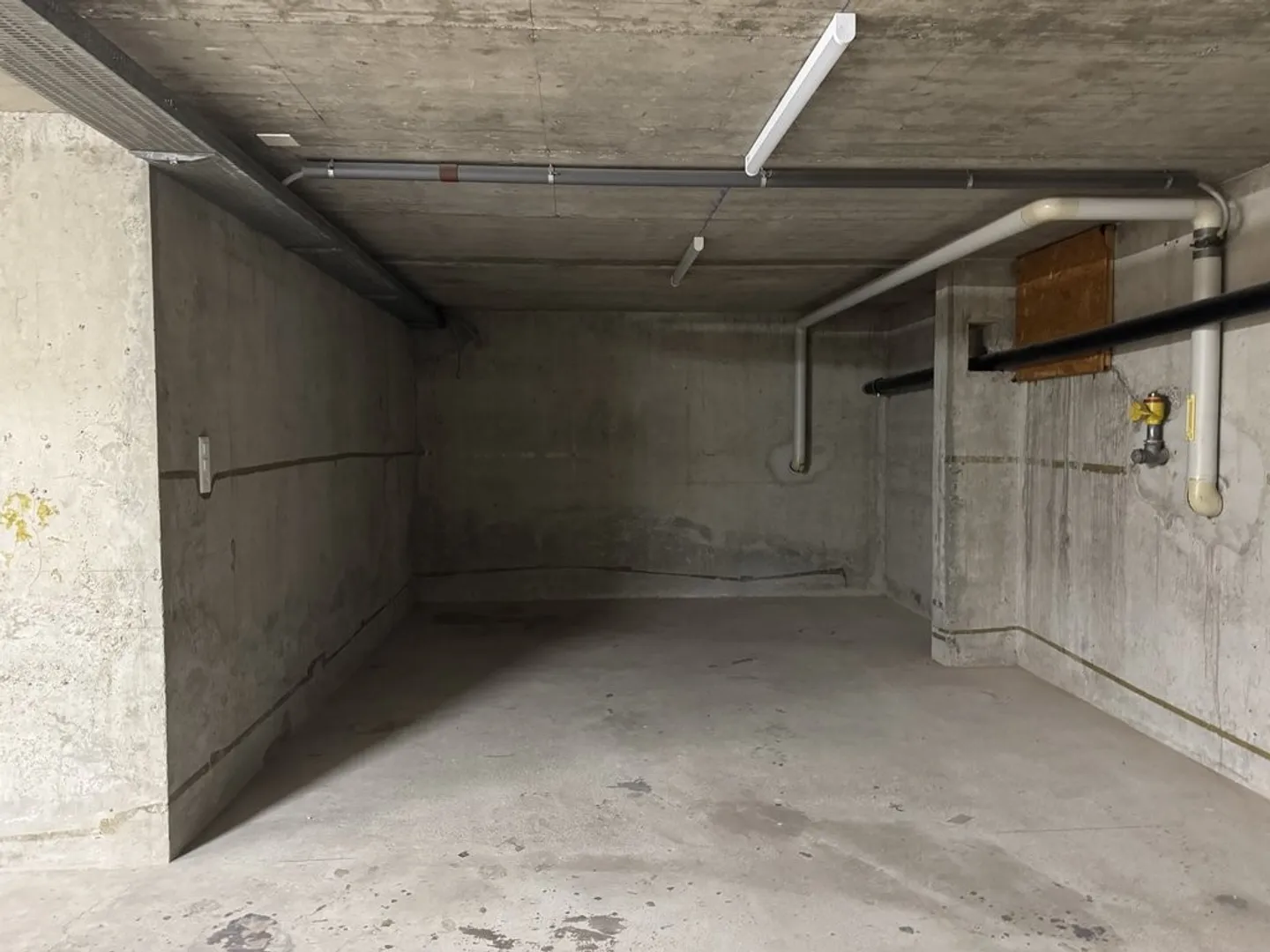 Salle de stockage sur Holderstrasse - près de Wiesenplatz à Bâle - Photo 4 sur 6