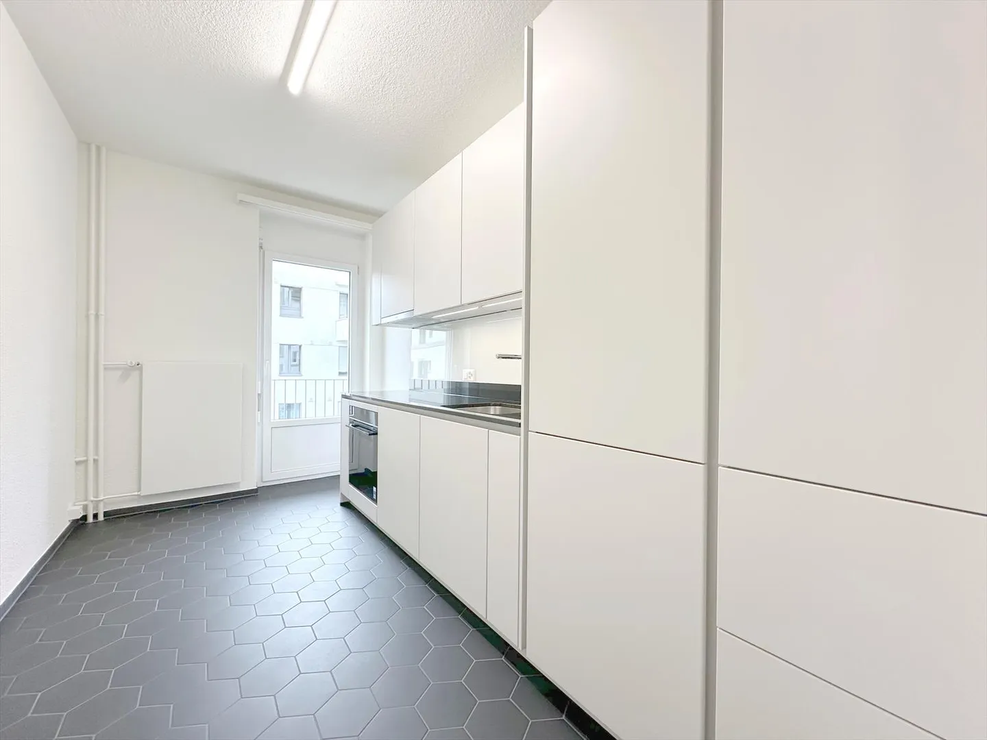 Votre nouvelle oasis de bien-être dans un emplacement résidentiel privilégié - Photo 9 sur 13
