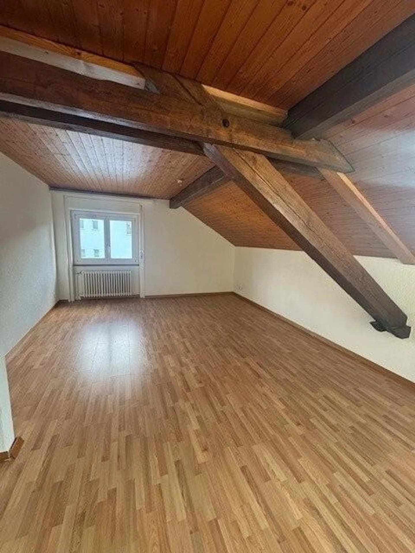 Zu ergreifen! Wunderschöne Wohnung im Zentrum von Fribourg! - Foto 2 von 4