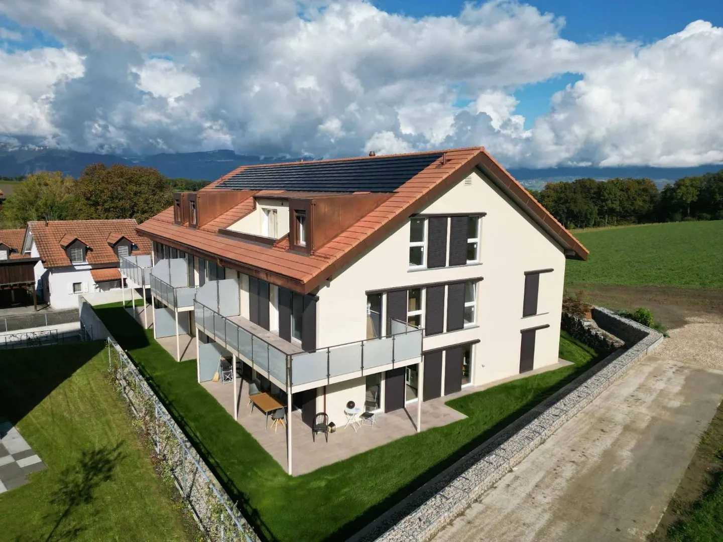 Appartamento di 4.5 locali all'ultimo piano con vista libera - Foto 2 di 12