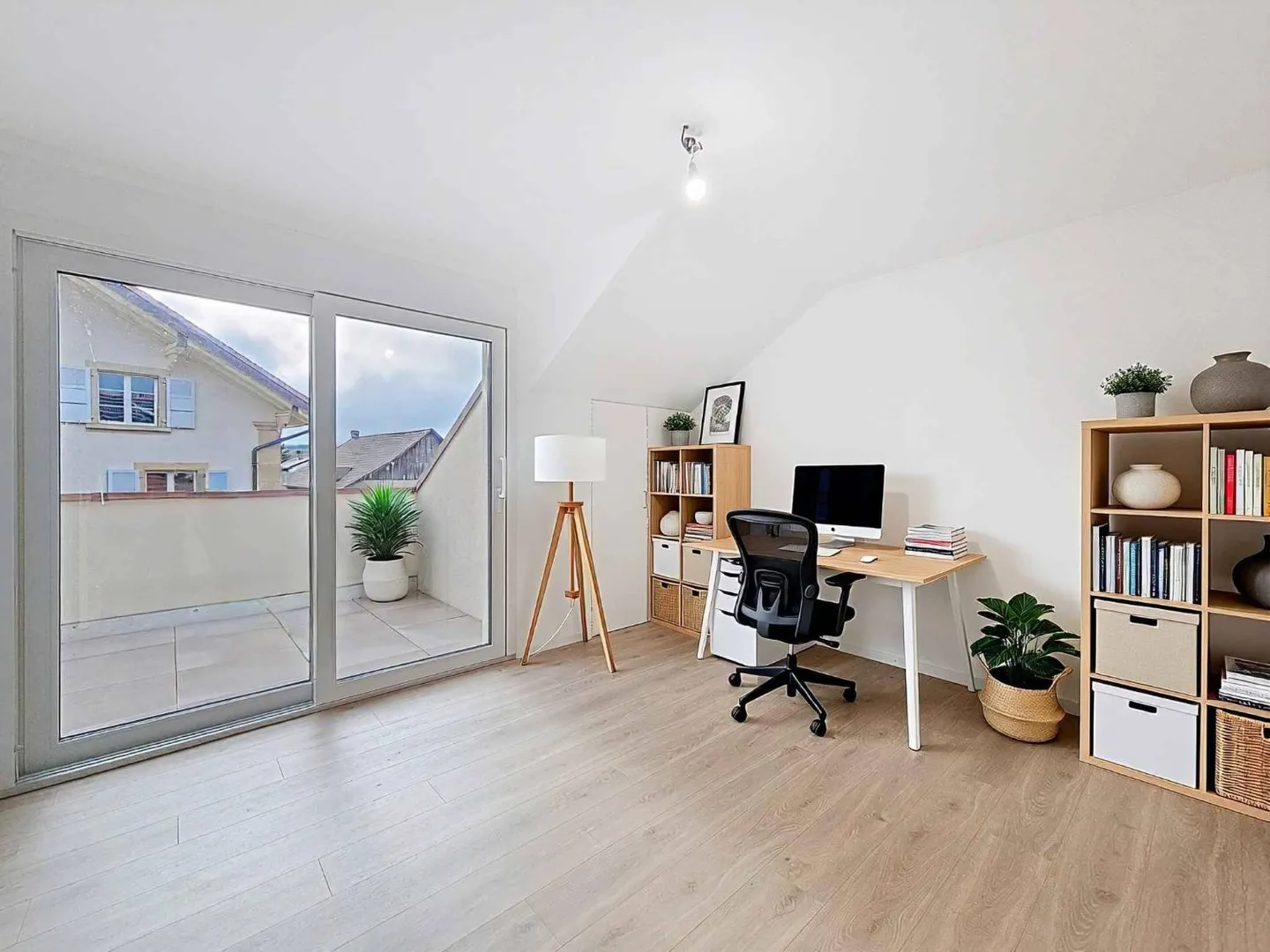 Appartamento di 4.5 locali all'ultimo piano con vista libera - Foto 6 di 12