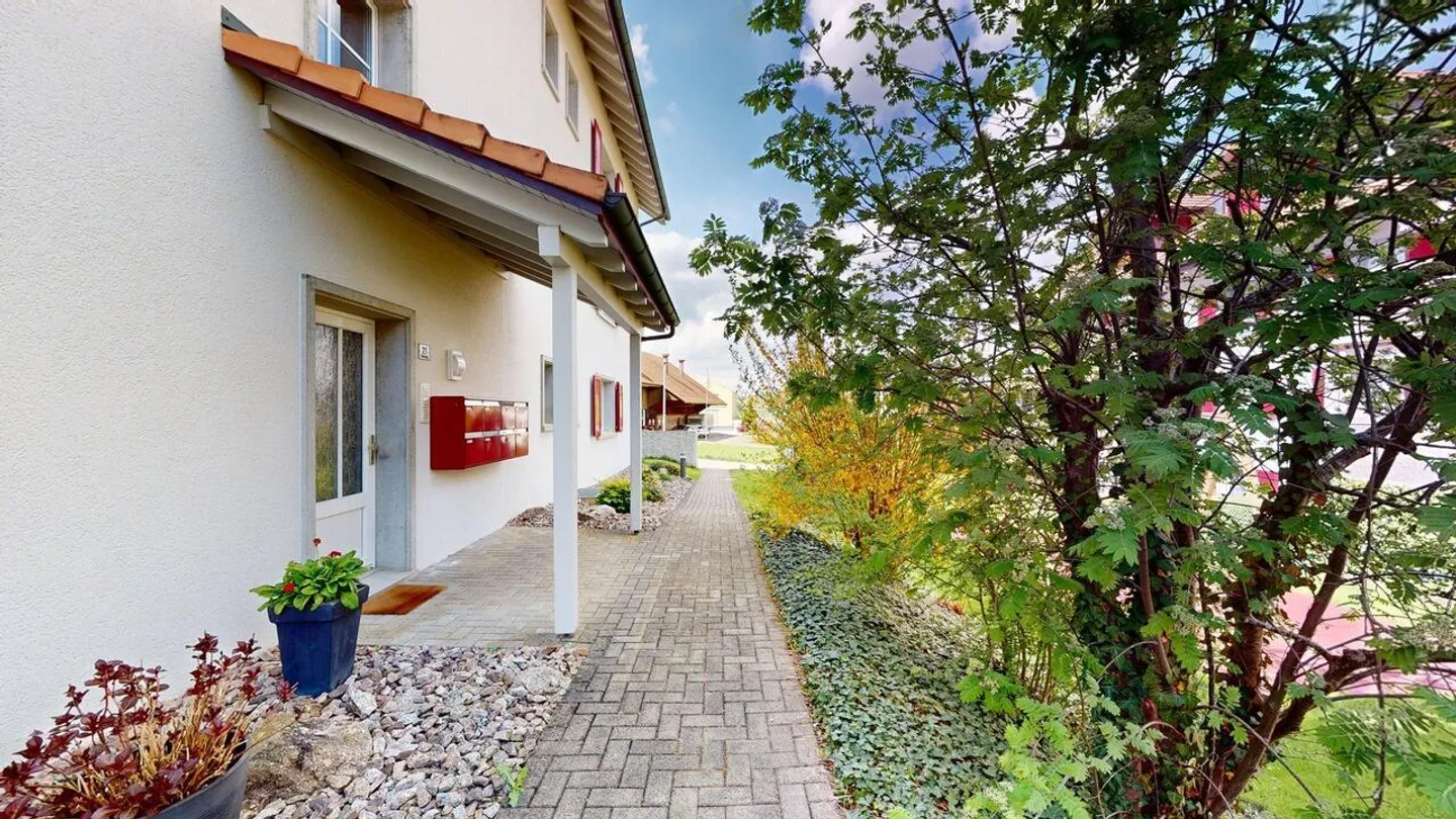 Appartement familial avec beaucoup de lumière naturelle et un balcon ensoleillé - Photo 14 sur 14