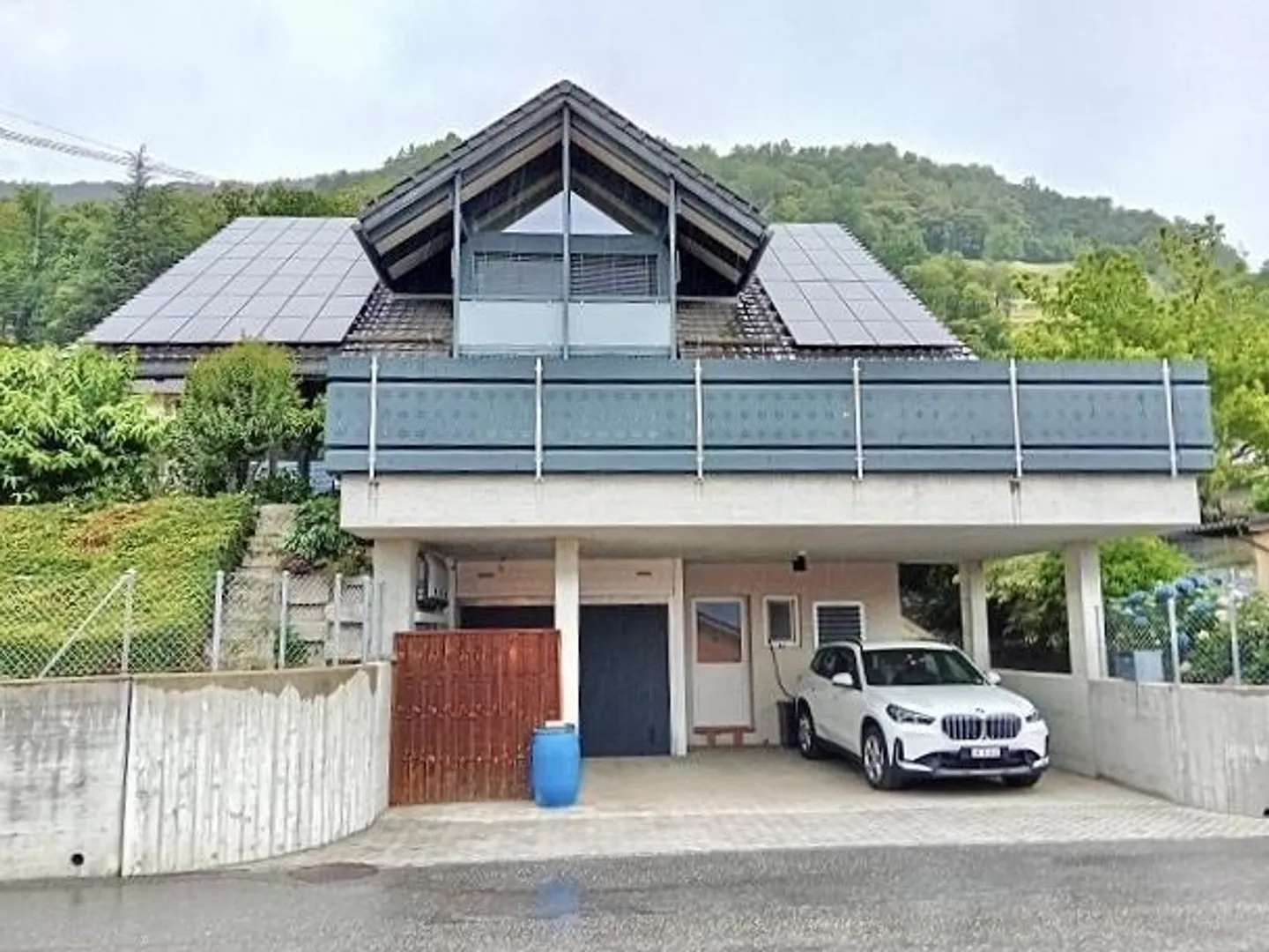 5 1/2-Zimmer-Villa an sehr ruhiger, sonniger Aussichtslage / villa ... - Foto 3 di 30