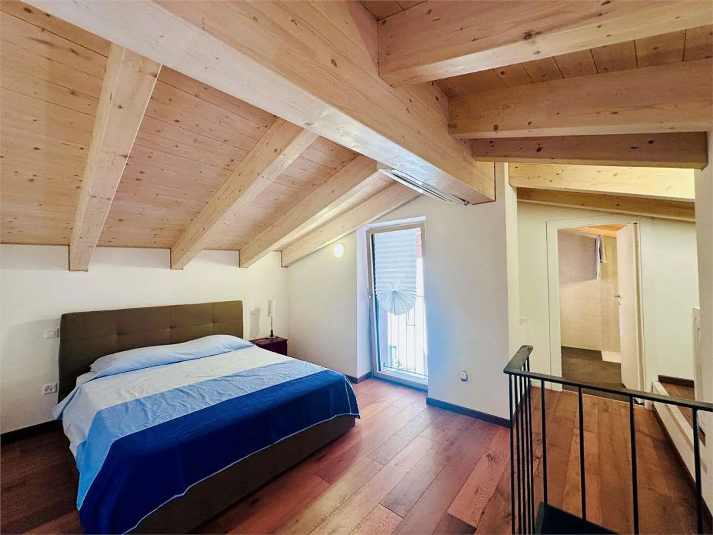 Riva S. Vitale ...two steps from the lake, modern 3.5-room duplex for sale - Photo 12 of 13