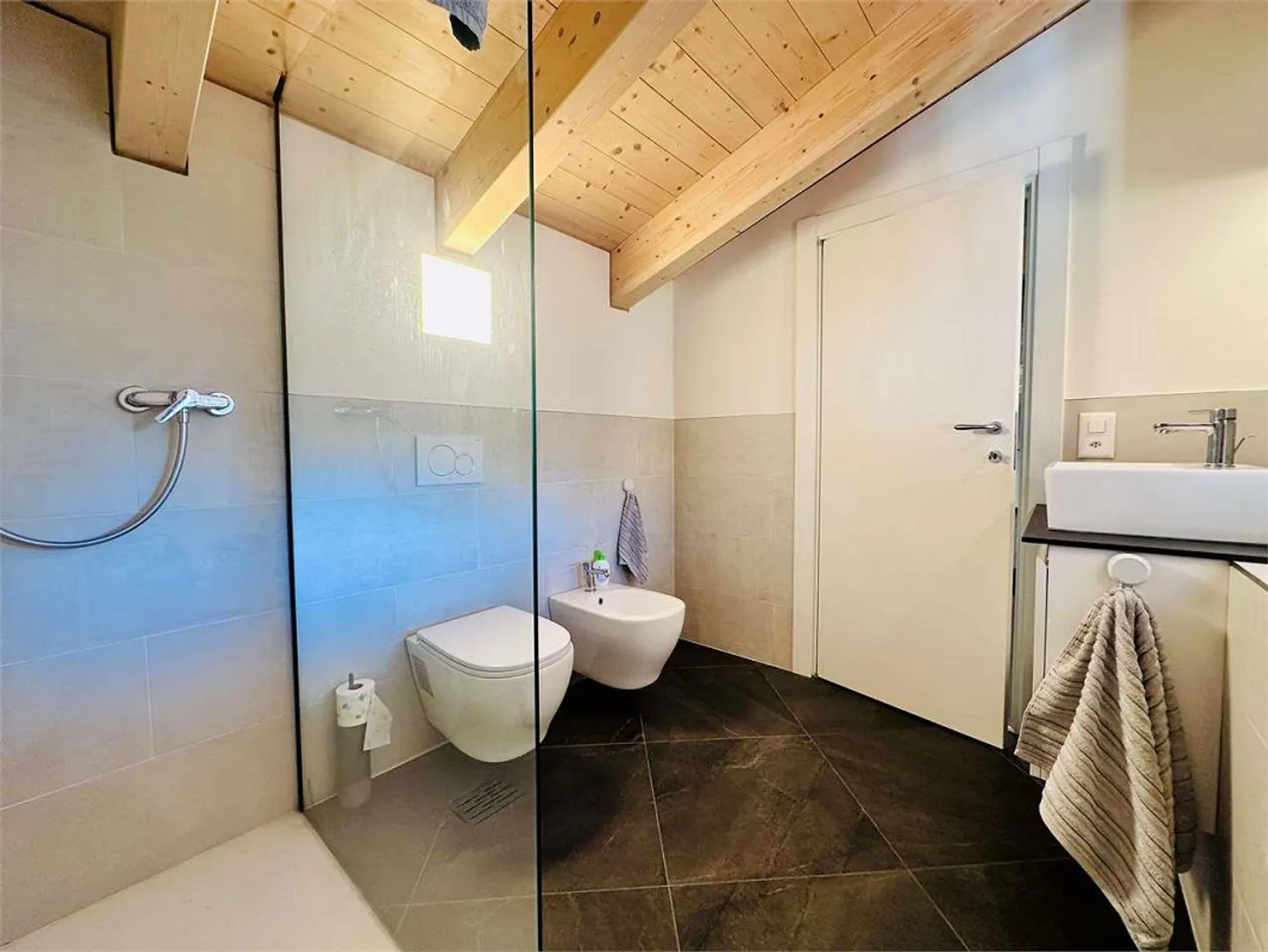 Riva S. Vitale ...two steps from the lake, modern 3.5-room duplex for sale - Photo 13 of 13