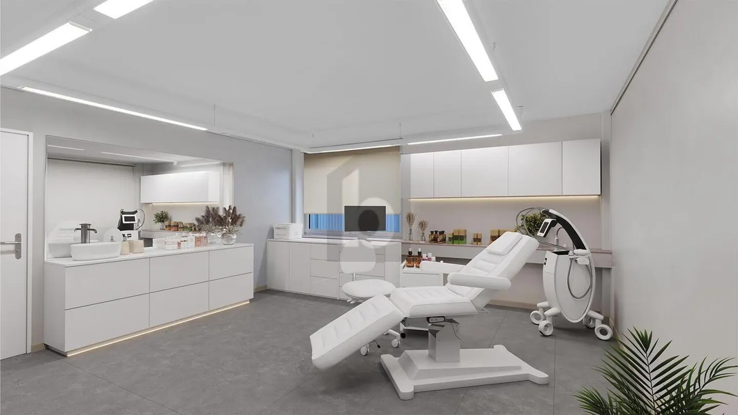 SPACIOUS IN A CENTRAL LOCATION - Photo 3 of 6