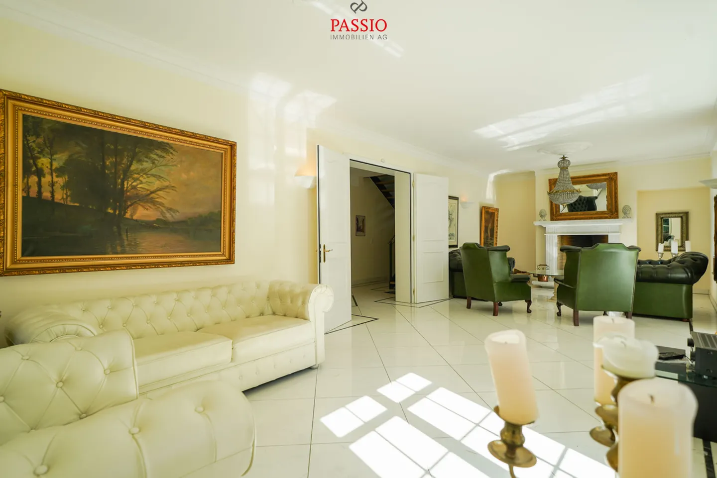 Vivere maestoso a Biel: Casa unifamiliare di lusso con 9,5 stanze - Foto 4 di 17