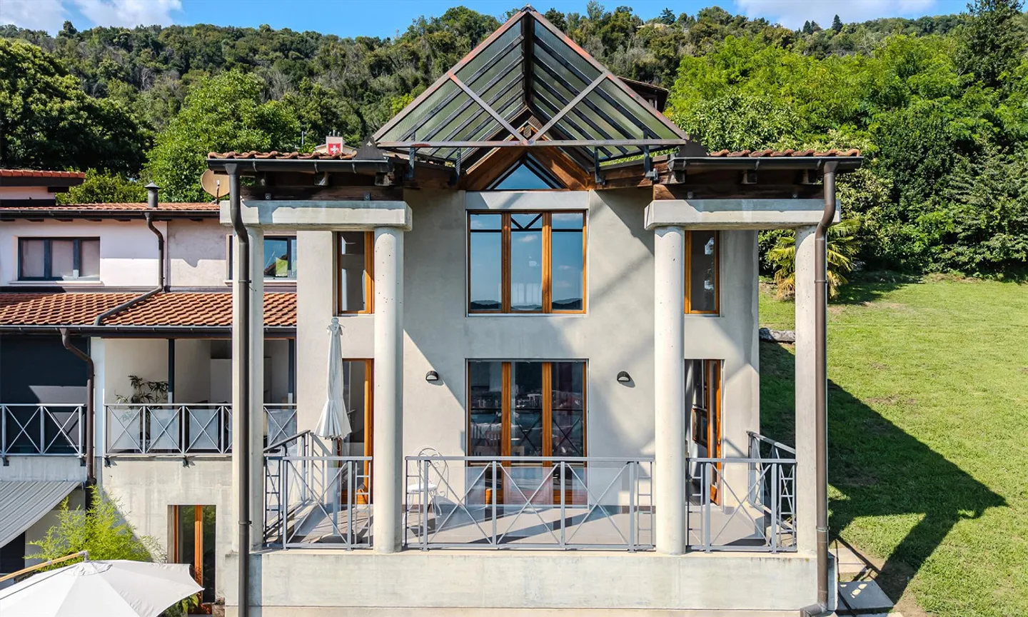 Villa with large plot and open view in Vacallo Alta - Photo 1 of 13