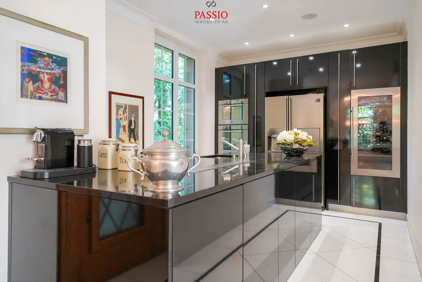 Vivere maestoso a Biel: Casa unifamiliare di lusso con 9,5 stanze - Foto 7 di 17