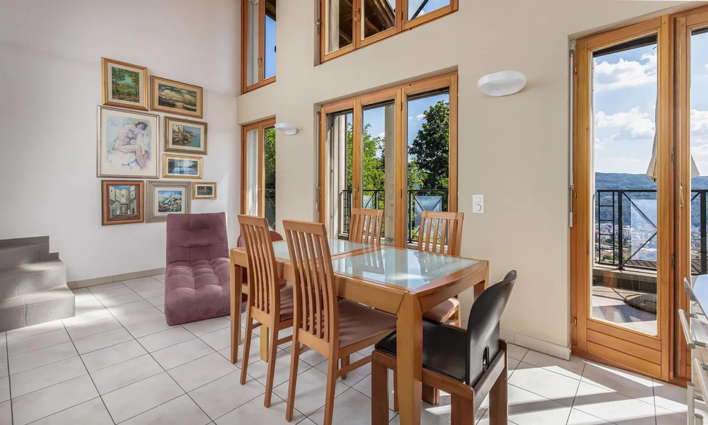 Villa with large plot and open view in Vacallo Alta - Photo 2 of 13