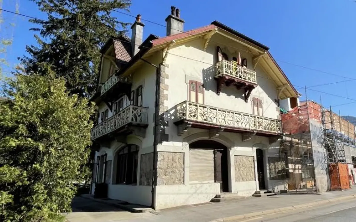 Bellissimo edificio in affitto con 3 appartamenti in PPE - Foto 2 di 2
