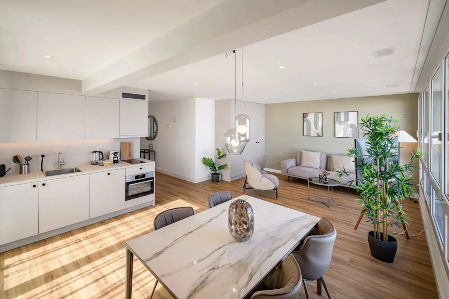 Apartment for rent - Photo 2 of 10