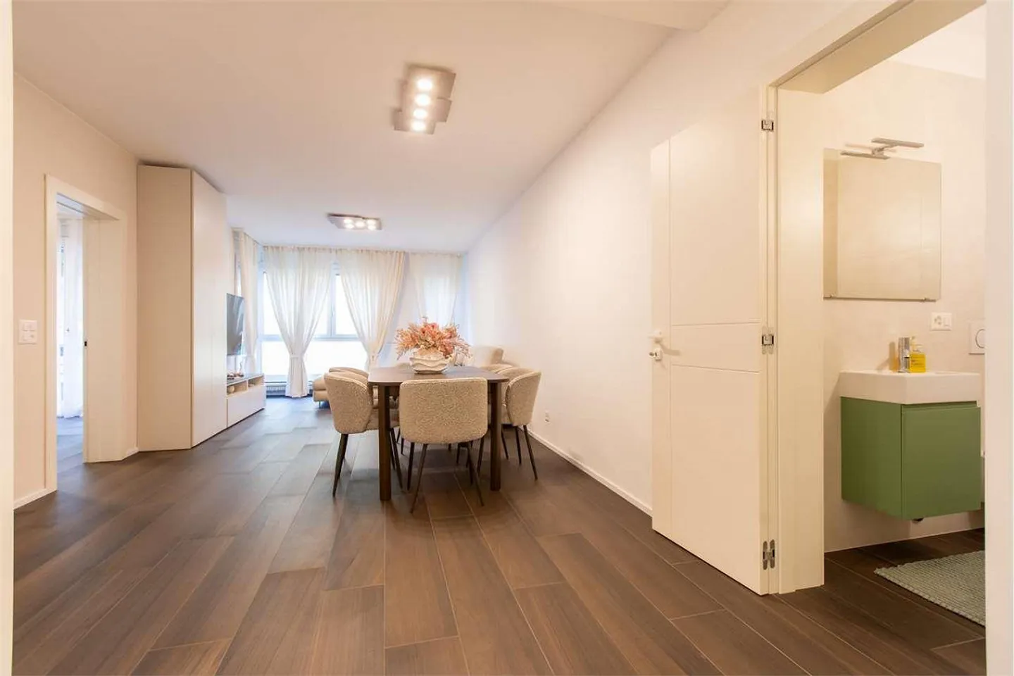 Bellissimo appartamento di 4,5 locali a Lugano - Pregassona ristrutturato - Foto 1 di 8