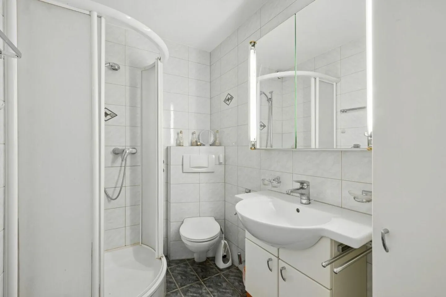 3.5 Room Condominium in Oberentfelden under Building Rights - Photo 11 of 13