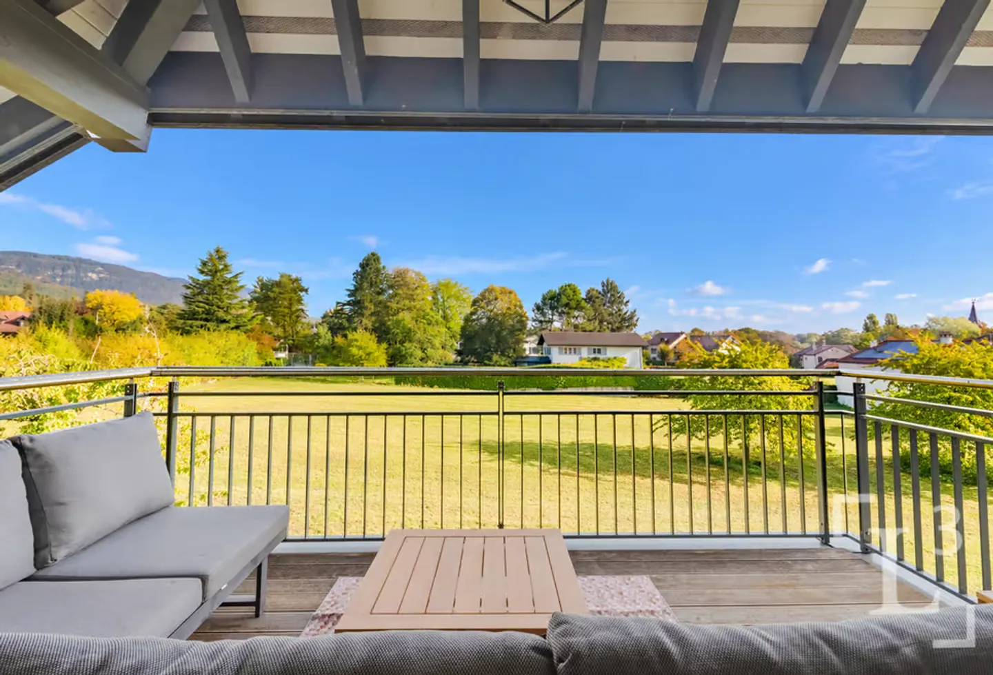 MINERGIE! Duplex en attique de 5.5 pièces avec balcon - Foto 2 di 13