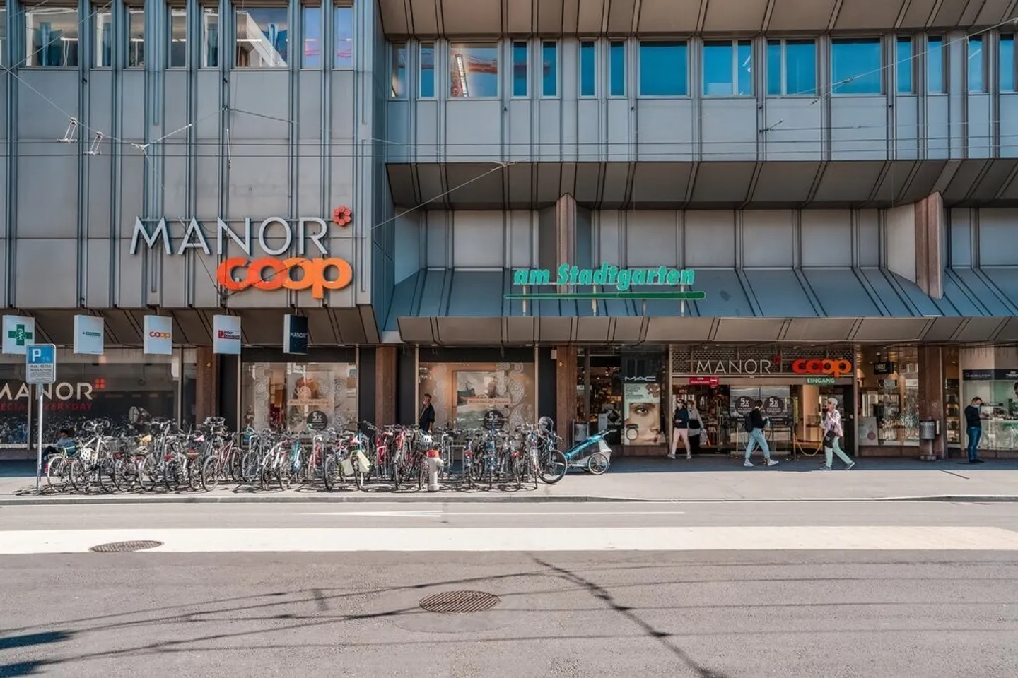 Spazio ufficio nel centro commerciale di Stadtgarten - Foto 1 di 6