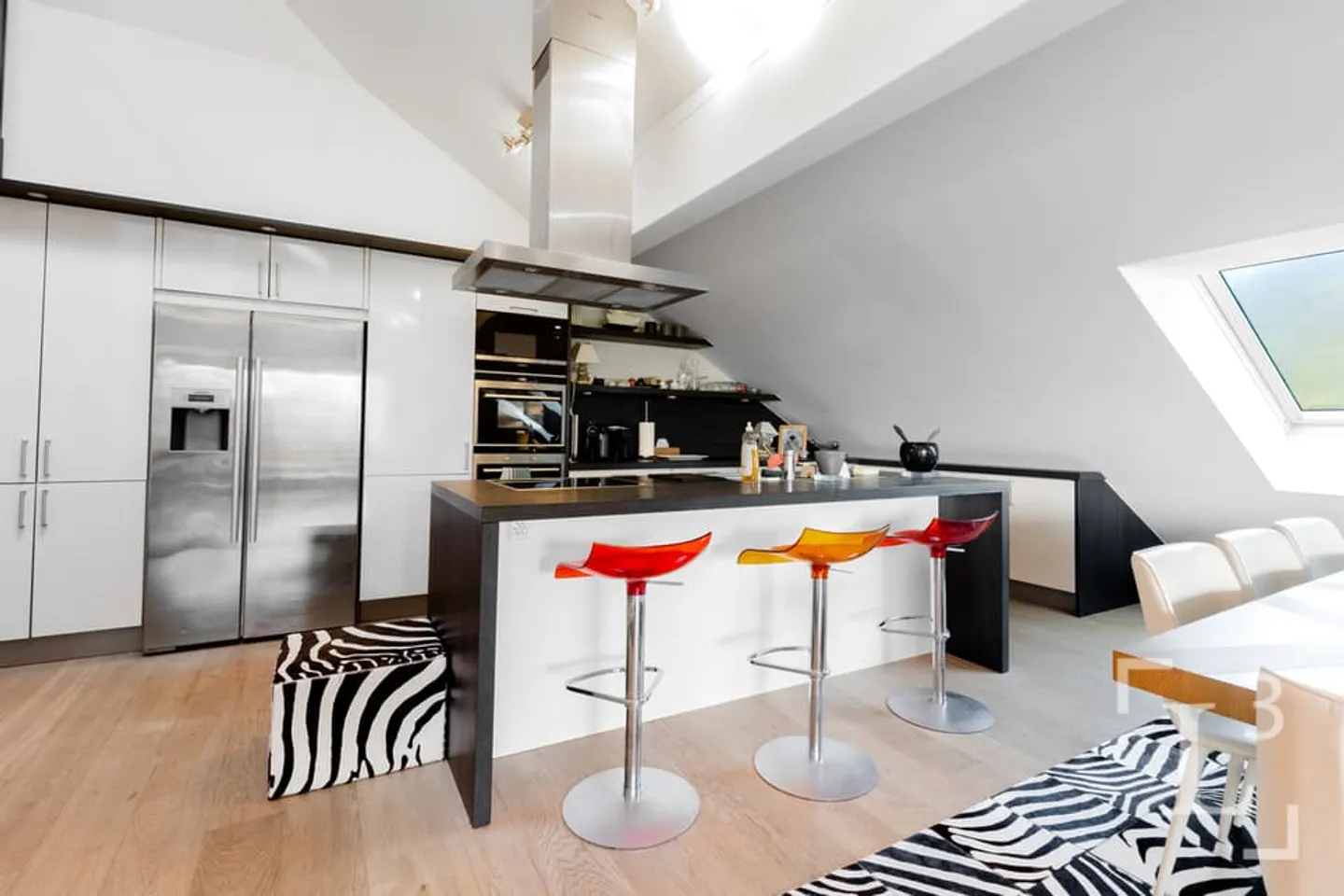 MINERGIE! Duplex en attique de 5.5 pièces avec balcon - Foto 7 di 13