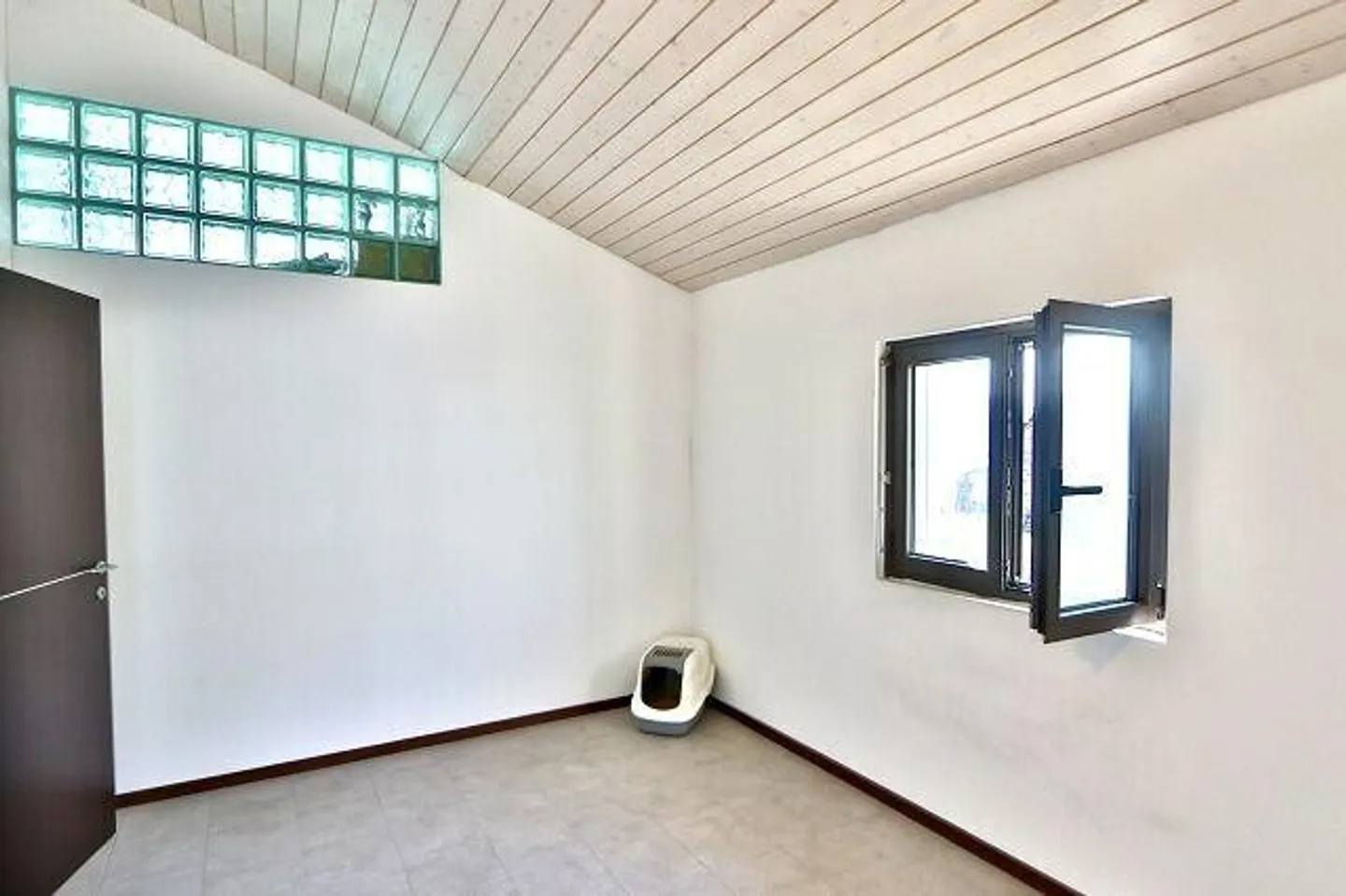 Sonnige Villa mit Aussicht - Foto 10 von 13