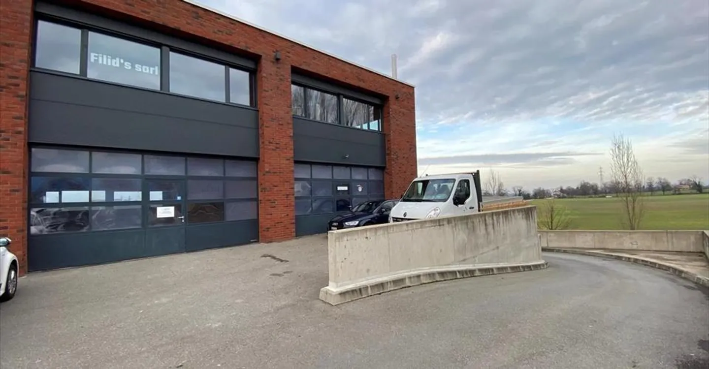 Immeuble mixte à louer - Photo 6 sur 13