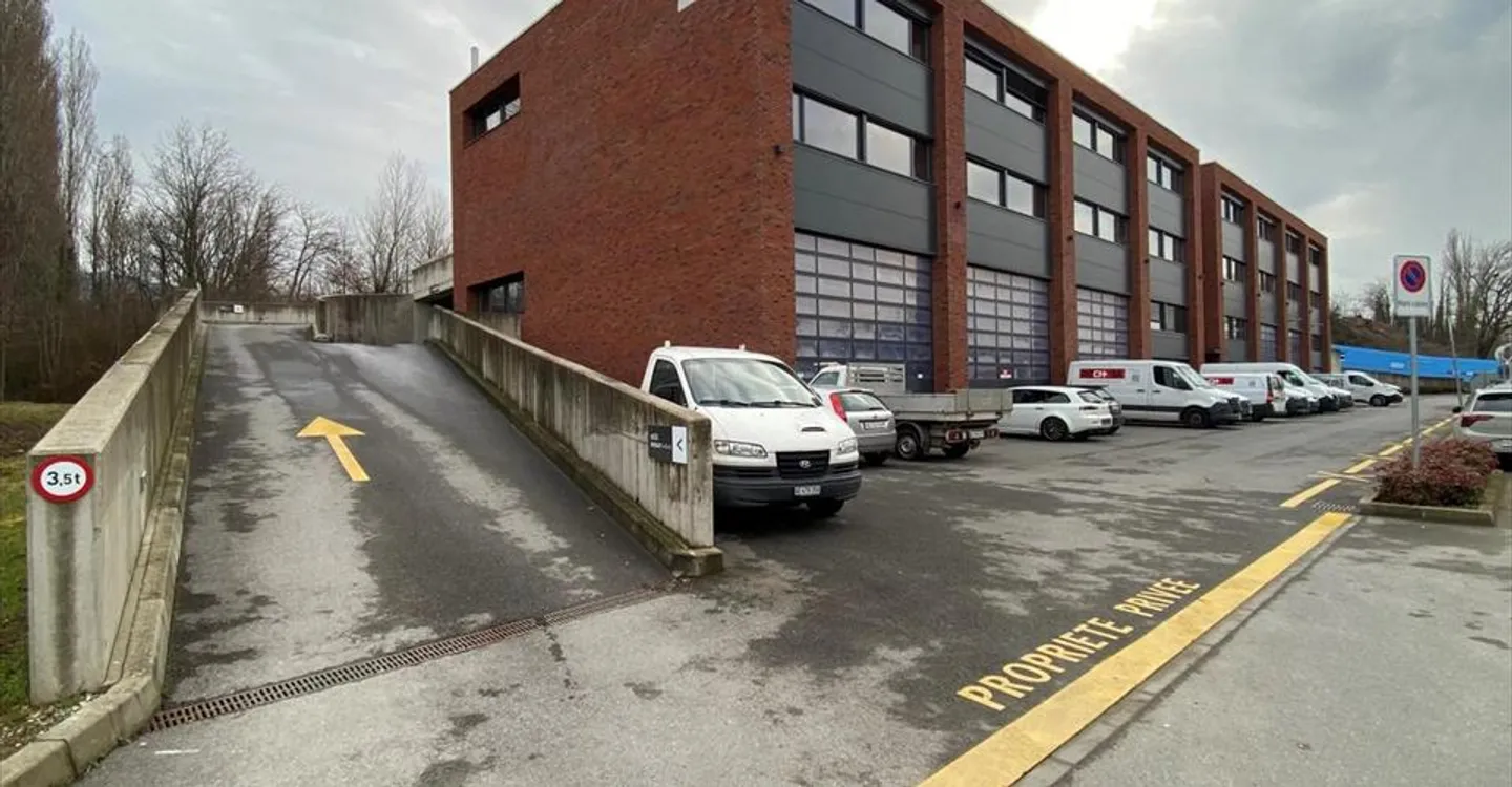 Immeuble mixte à louer - Photo 12 sur 13